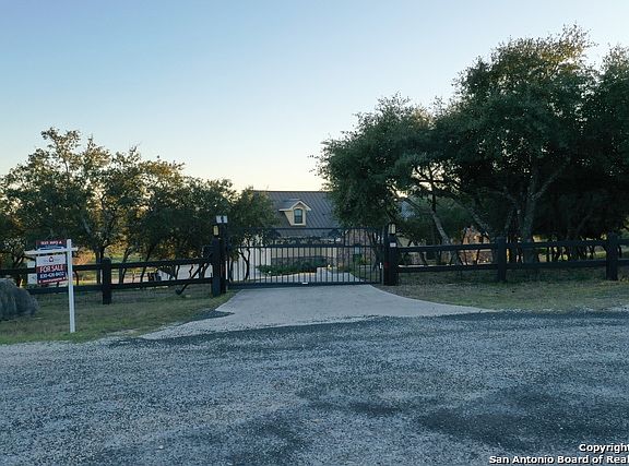 4th image of 146 County Road 2726