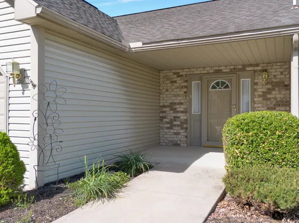 4741 Dunham Dr, Reading, PA 19606