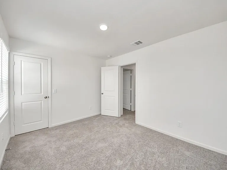 10303 Rose Mar Dr #B — Photo 33