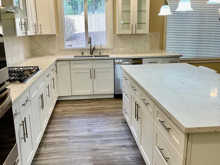 Brand NEW White Custom-designed Kitchen