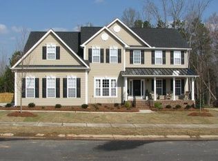 2215 Madeira Cir, Waxhaw, NC 28173