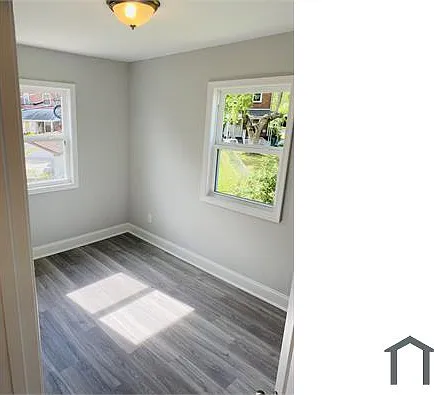 945 Saint Agnes Ln — Photo 5