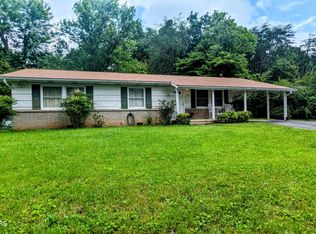 103 Macon Ln, Oak Ridge, TN 37830