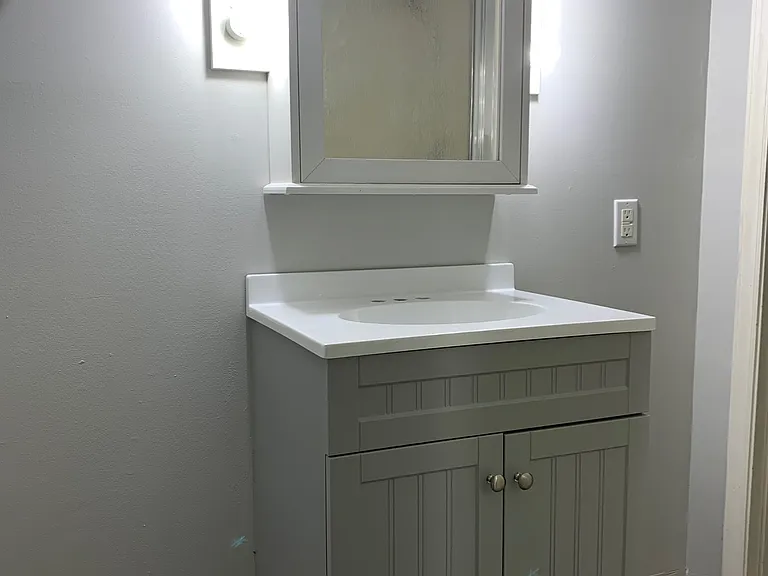 Upstairs bathroom