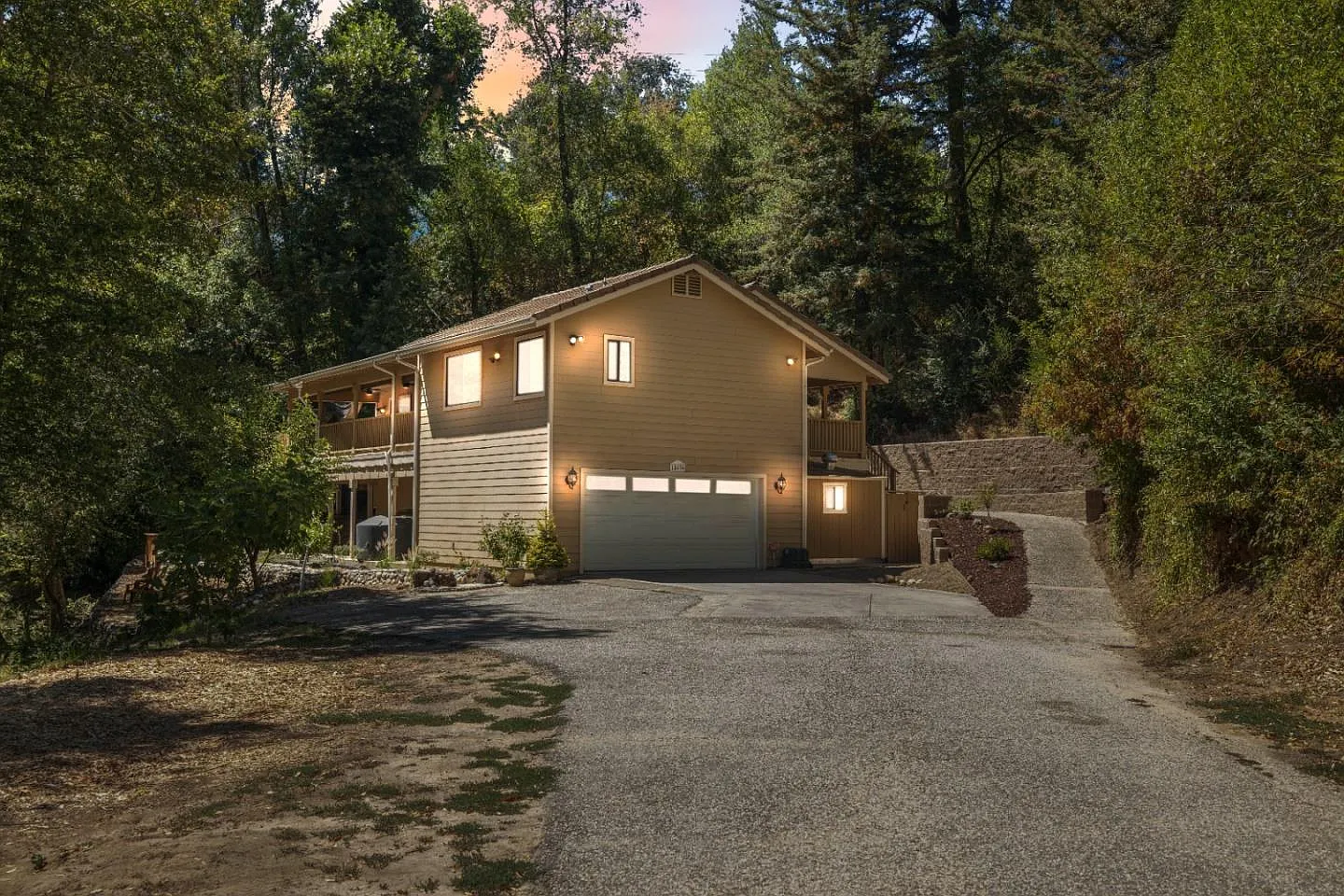 15456 Bear Creek Rd photo 1