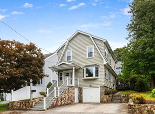 3 Evergreen Ln, Lexington, MA 02420