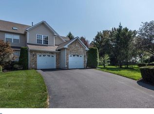 31 Hogan Way #42, Moorestown, NJ 08057