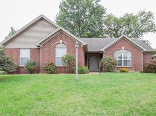 4526 Arrowridge Dr, Evansville, IN
