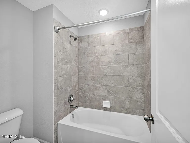 51 Foxcross Ave — Photo 22