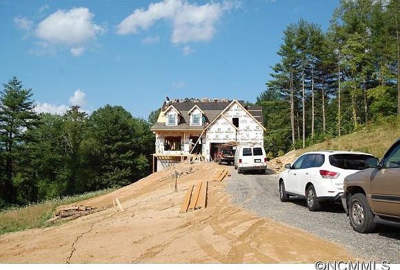 2nd image of 14 Magnolia Farms Dr