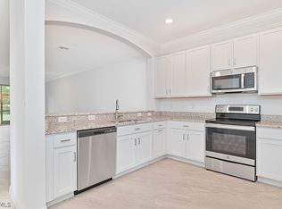 4316 Lemongrass Dr, Fort Myers, FL 33916