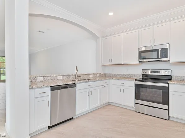 4316 Lemongrass Dr, Fort Myers, FL 33916