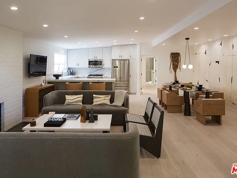 8917 Cynthia St #2 — Photo 14