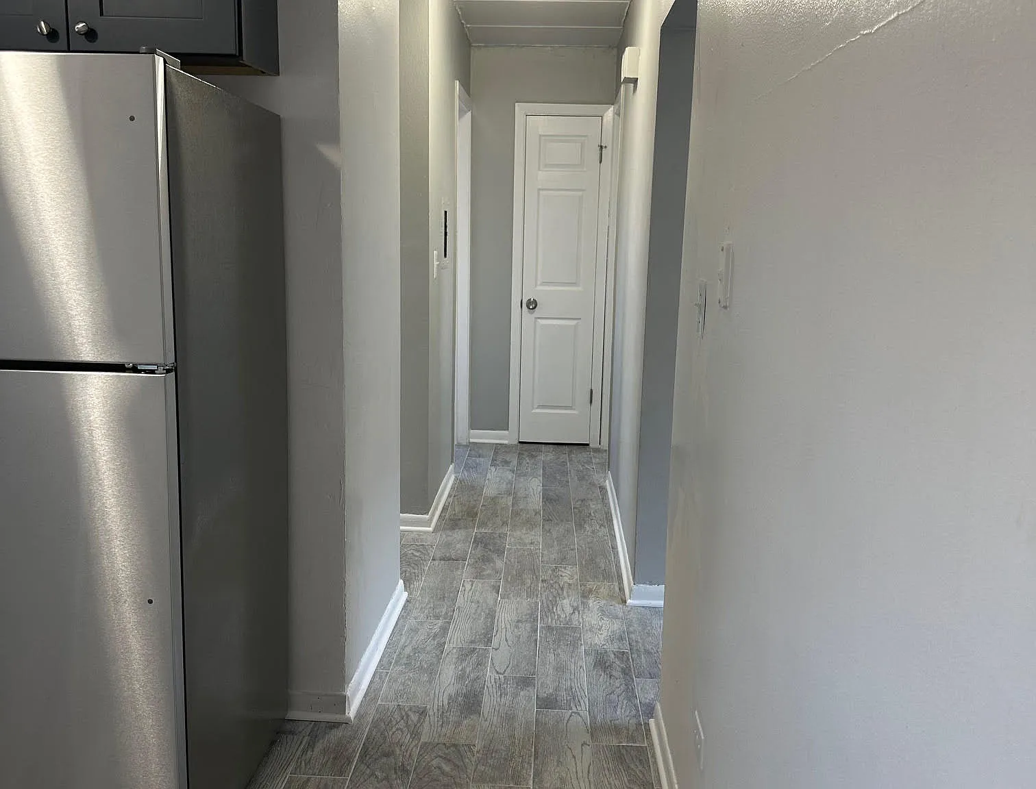 2 bed, 1000 sqft, $2,000 — Photo 3