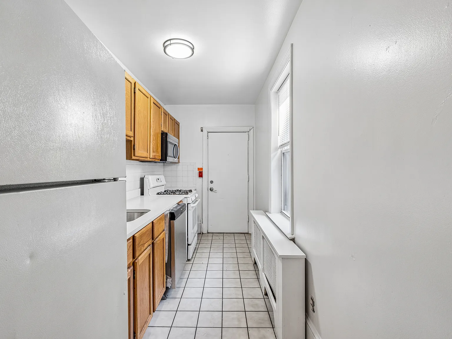 2 bed, $1,390 — Photo 3