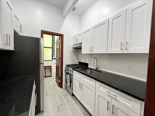 Rented by Oxford Property Group | media 5