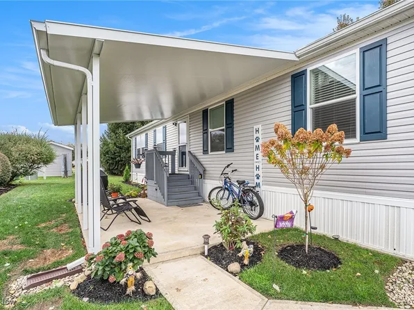 1598 Bogie Ln, Painesville, OH 44077