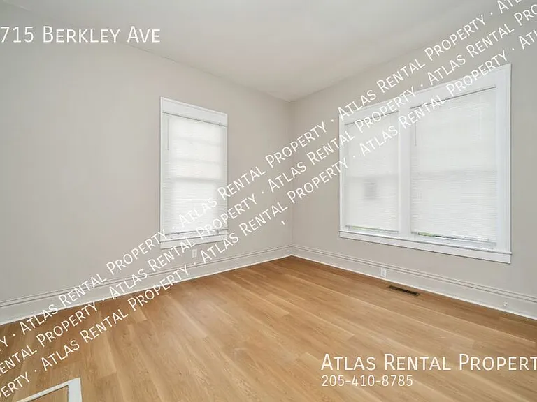 1715 Berkley Ave — Photo 10