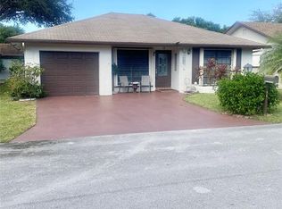 1719 SW 19th Ave, Deerfield Beach, FL 33442