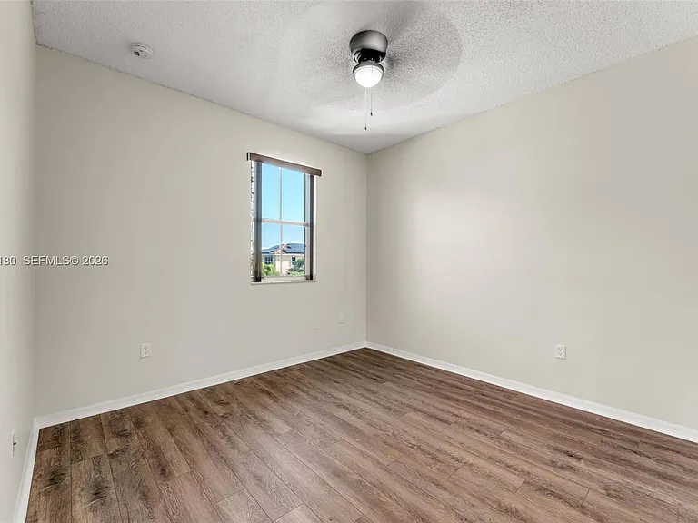 1856 NE 3rd Ct — Photo 11