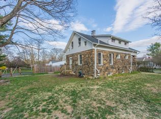 56 Fairmount Ave, Chester, NJ 07930
