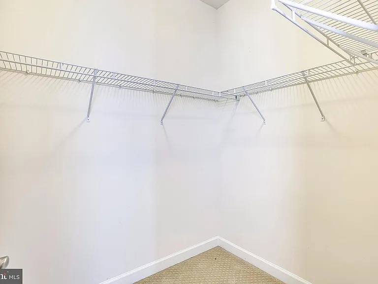 446 Whetstone Glen St — Photo 20
