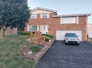 1117 Skyline Dr, Greensburg, PA