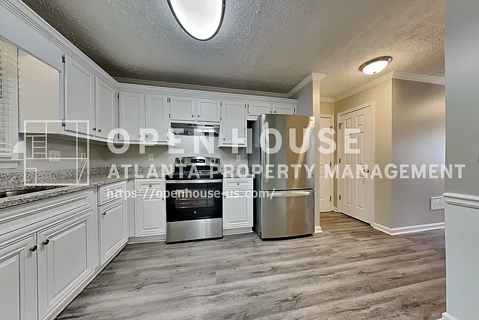 1275 Shamrock Hill Cir — Photo 5