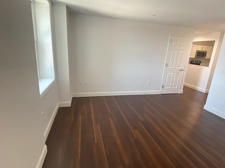 3100 Bergenline Ave #402 — Photo 26