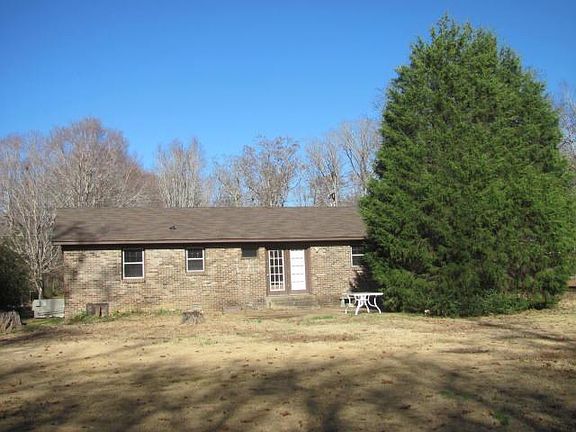 5th image of 618 Arrowhead Dr