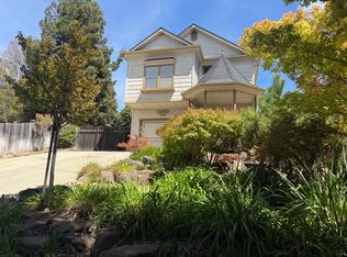 2295 S Crest Ave, Martinez, CA 94553