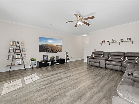 4th image of 316 Balsa Way