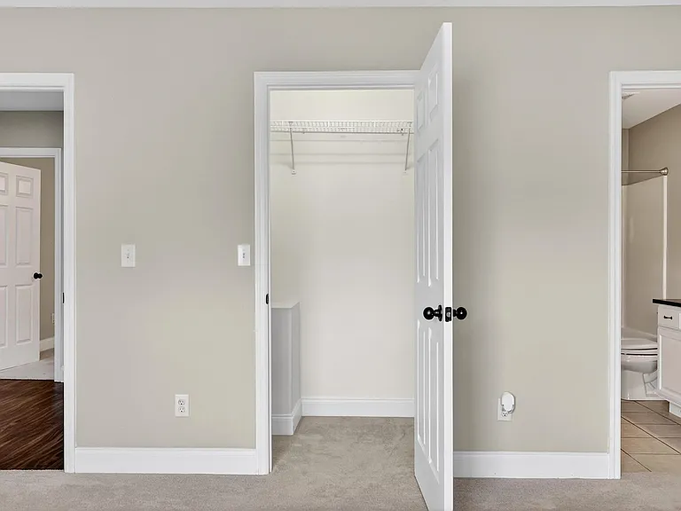 1109 Maple Tree Ln — Photo 25
