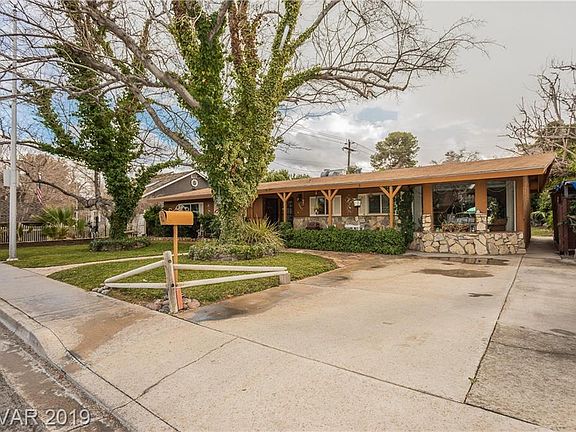 2nd image of 2607 Burton Ave