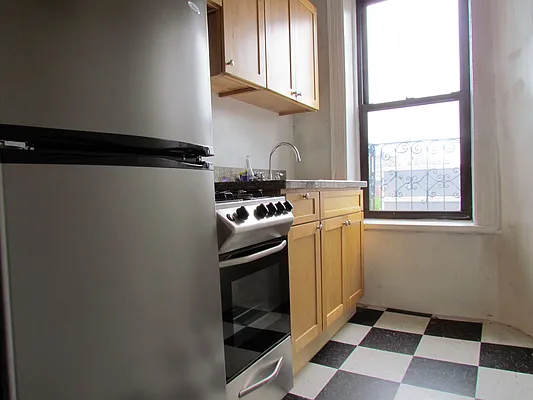 Rented by Landmark Real Estate | media 27