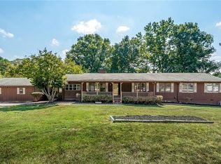 6164 Ridge Rd, Hiram, GA 30141