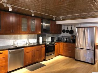 114 N Washington St #C, Athens, NY 12015