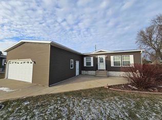 203 Fox Ln, Belvidere, IL 61008