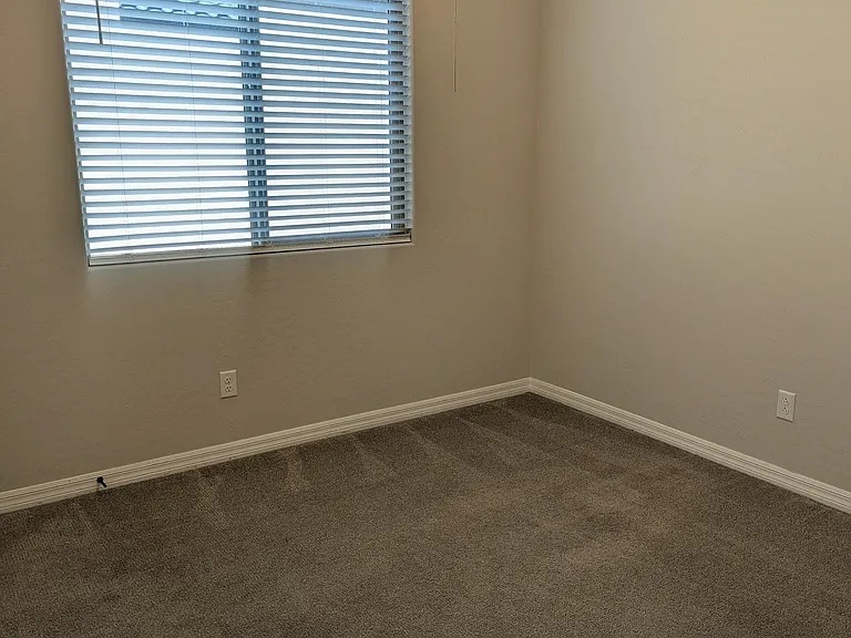 1371 Evening Breeze Ln — Photo 24