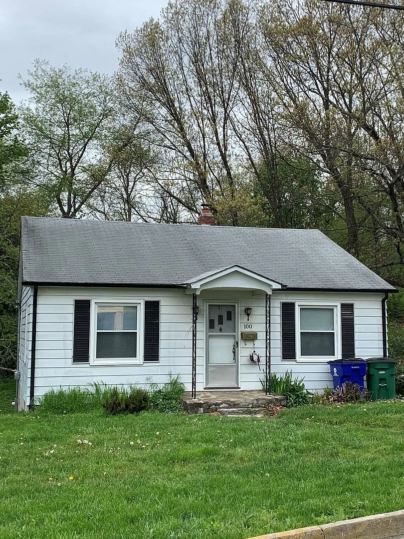 3 Bedroom 1 Bath House — Photo 1