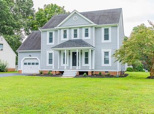 4005 Kings Gate Rd, Chester, VA 23831