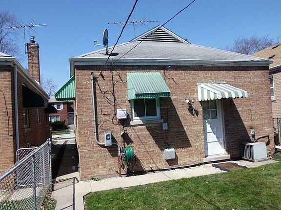 2nd image of 14309 S Emerald Ave