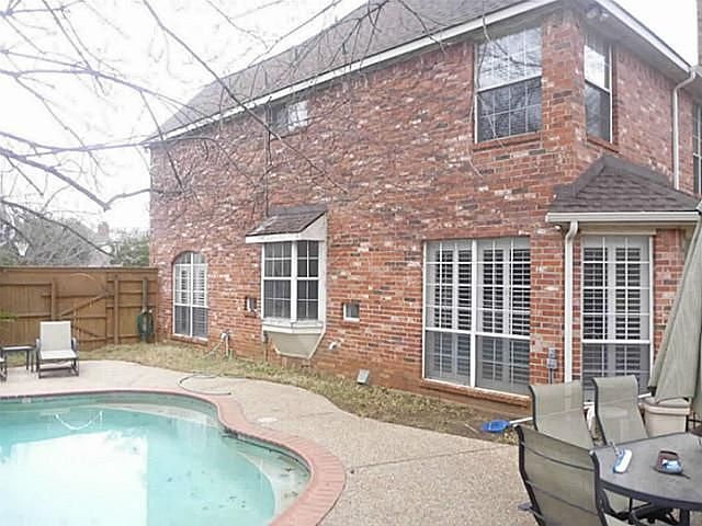 2nd image of 733 Canongate Dr