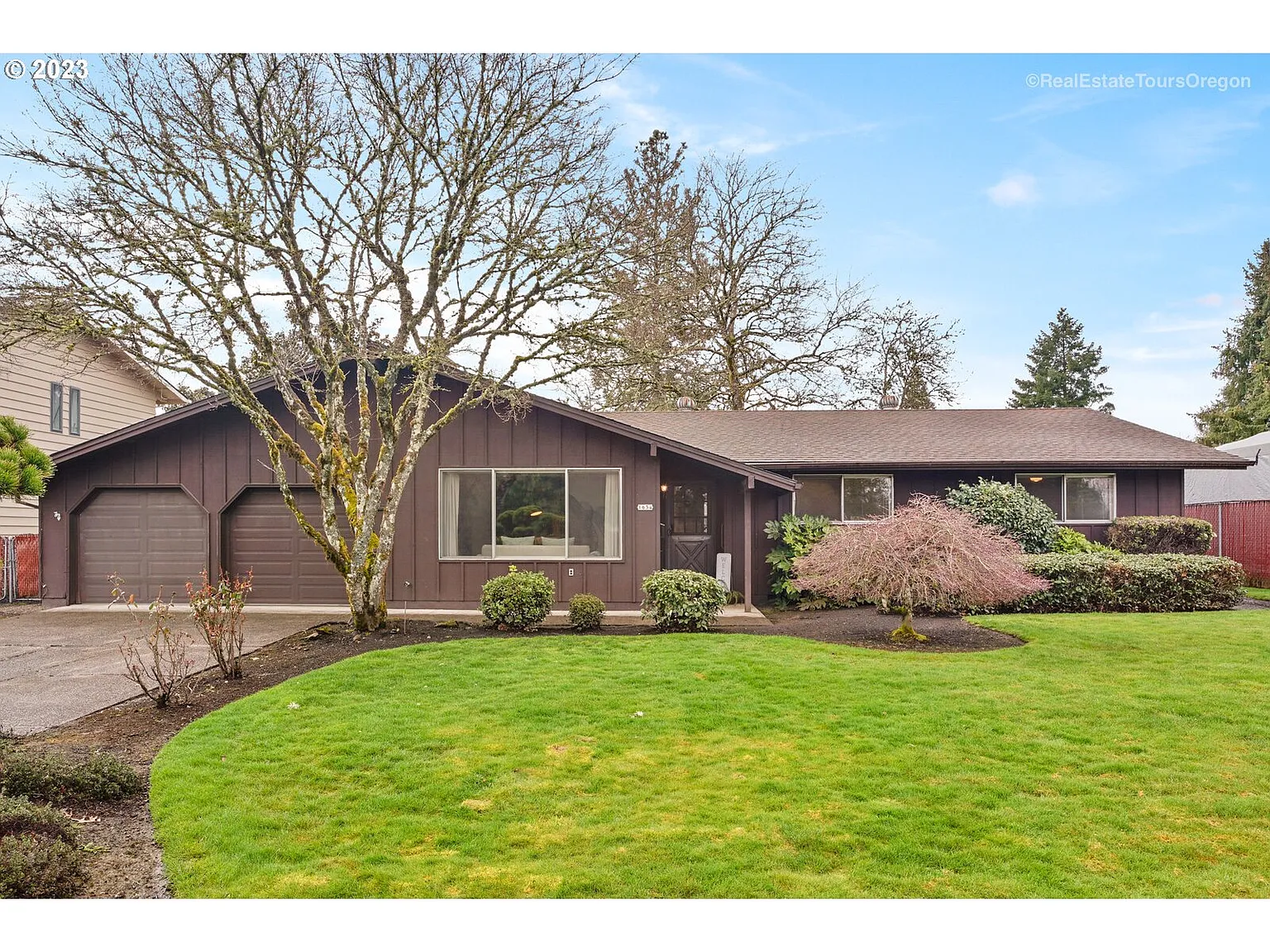 1634 Willamina Ave photo 1