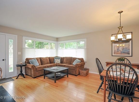 2nd image of 312 Kenloch Ave