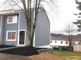 3134 Camberly Dr, Gibsonia, PA
