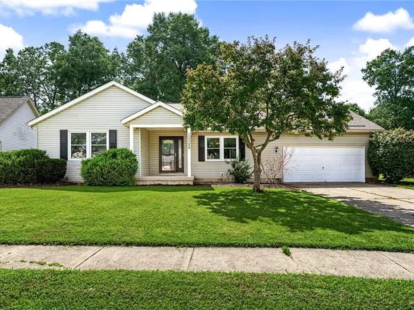10029 Village Tree Ct, Miamisburg, OH 45342