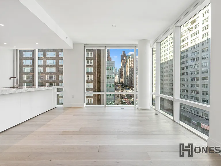 501 3rd Ave #8E — Photo 3