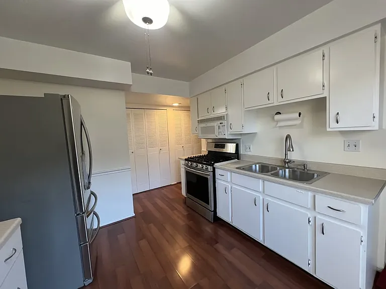 7344 Country Creek Way #5 — Photo 9