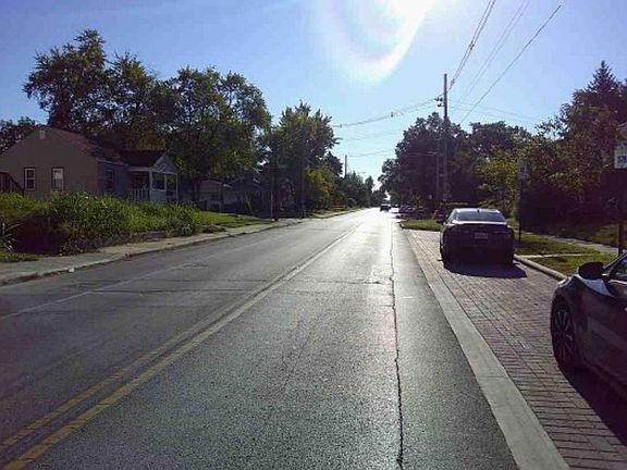 Exterior Neighborhood (street photo)
